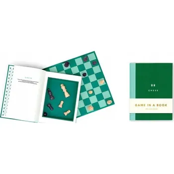 Desková hra Šachy v knize