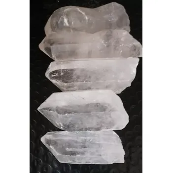 Sada 5 přírodních křišťálových špic – 525g, surový křišťál pro energetickou práci