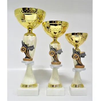 Traktor poháry X51-FX083 Zde napište text na štítky a součet zadejte do košíku. Více informací viz.POPIS v dolní části.