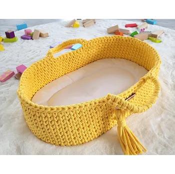 Doplněk pro panenku Koš Mojžíše BOHO - nosítko pro panenky - žlutý