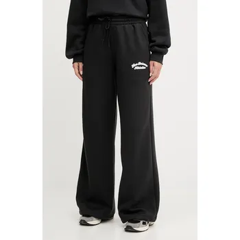 Tepláky New Balance WP53902BK černá 99X, vel. L