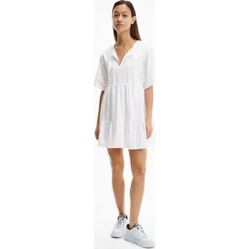Dámské šaty Tommy Jeans dámské bílé šaty TIERED KAFTAN 20004804-1785739