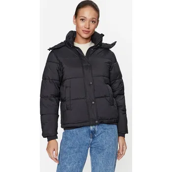 Pepe Jeans dámská černá bunda 20012827-8445866222708