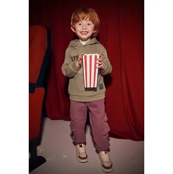 Chlapecké kalhoty Dětské kalhoty Mayoral cargo soft 4567.5F.Mini.9BYA burgundské 93X, vel. 116