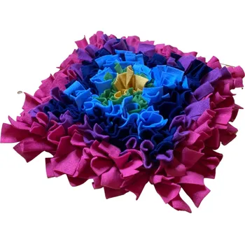 Hračka pro psa Čmuchacíkoberečky.cz® Čmuchací kobereček extra hustý BAREVNÝ TERČ 882/60X