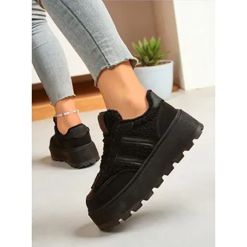 Dámské tenisky Tenisky na platformě s kožíškem černé Velikost: 40