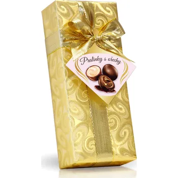 Bonboniéra Selllot, s.r.o., K Hájům 34, 155 00 Praha 5 - Vyrobeno v EU Pralinky z hořké čokolády s kakaovou, smetanovou a lískooříškovou náplní 70 g - zlatý papír se zlatou mašlí SLOVENSKY