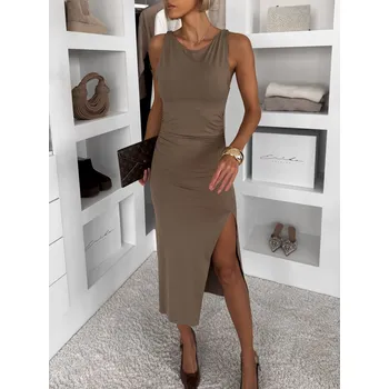 Dámské šaty Hnědé dlouhé šaty DENVIQUE s řasením a rozparkem Velikost: L/XL