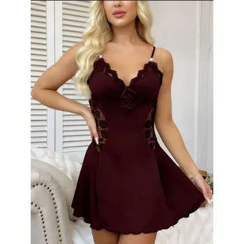 Dámské noční prádlo Krátká noční košilka s krajkou Barva: Vínová, Velikostní tabulka: M