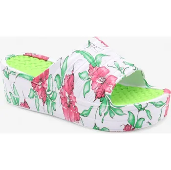 Dámské pantofle SAMLUX® Dámské pantofle na platformě 05A green Velikost: 41