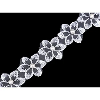 Prýmek květ s perlou na monofilu šíře 35 mm, barva 1 Off White