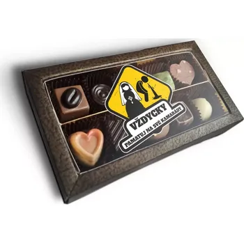 Bonboniéra Sablio Pralinky Vždycky pamatuj na svoje kamarády - 10 ks pralinek