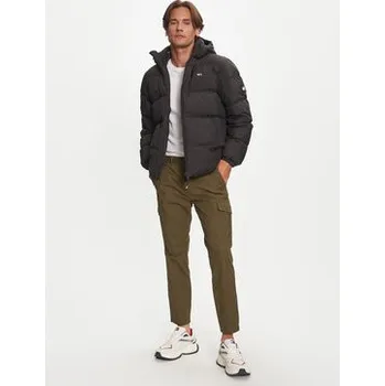 Tommy Jeans Vatovaná bunda Essential DM0DM19786 Černá Regular Fit L