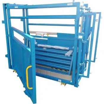 Klec fixační s čelem Priefert a košem, boční výstup