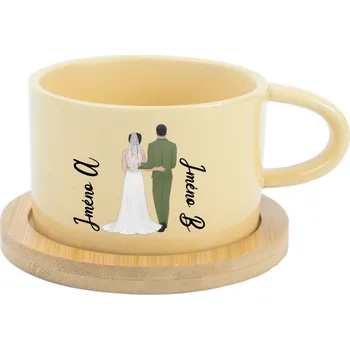 Personalizovaný keramický hrníček Makronka s novomanželským párem