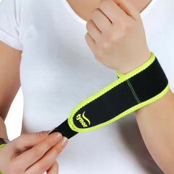 Zápěstní bandáž Tynor - univerzální velikost