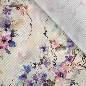 Šatovka / látka na šaty lesklá květiny světlé 4
