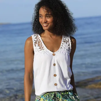 Dámské tričko Top s knoflíčky a macramé bílá 54