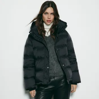 Dámský kabát Reserved - Prošívaná péřová bunda - černý - 711HD-99X - 711HD-99X-S