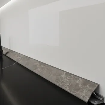 Kuchyňská pracovní deska Egger Těsnící lišta Mramor Siena Šedý / F095 4000 mm