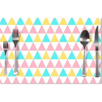 prostírání Sablio Prostírání Tříbarevné trojúhelníky: 40x30cm