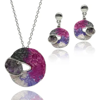 Souprava šperků Yvon Umělecký komplet náhrdelníku a náušnic ve fialovo-růžovém tónu s efektem ombré