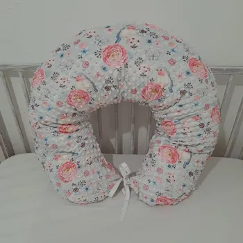 Kojící polštář Pro útulný domov Kojící polštář minky Květy a ptáčci