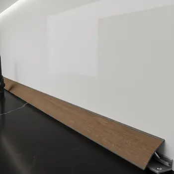 Kuchyňská pracovní deska Egger Těsnicí lišta Dub Belmont Hnědý / H1303 4000 mm