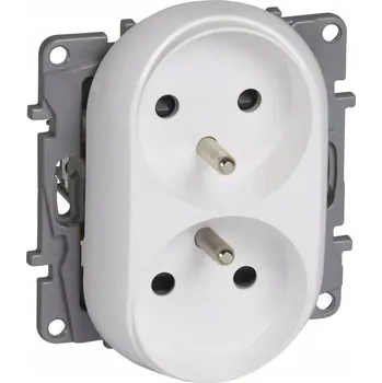 Elektrická zásuvka Dvojitá zásuvka s uzemněním Legrand NILOE 764562 bílá