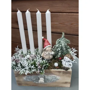 Svícen Adventní svícen s holčičkou a sněhulákem