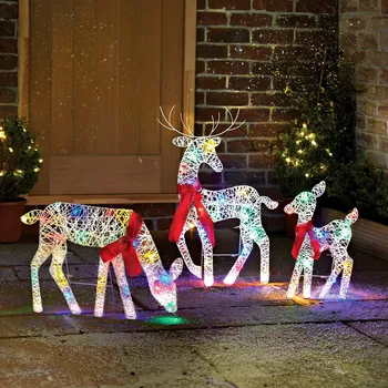 Vánoční dekorace LED dekorace 3 sobi Sob 70 x 45 x 0,5 cm (20 LED diod). Sobí laň 57 x 36 x 0,5 cm (20 LED). Sobí mládě 27 x 42 x 0,5 cm (10 LED).