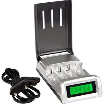 Univerzální nabíječka na AA/AAA baterie