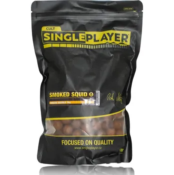 Boilies SINGLEPLAYER Rozpustné Boilies SOLUBLE Smoked Squid - 20 mm 1kg