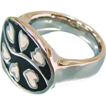 Prsten Prsten s motivem srdcí a černou barvou, elegantní design pro každodenní nošení. 57