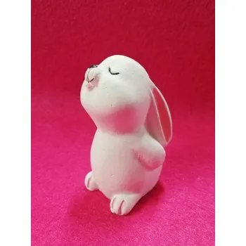 Odlitek k dalšímu tvoření - Sedící zajíček bílý