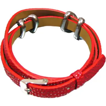 Náramek Náramek s červeným designem a stříbrnými detaily, kód produktu: 7NB11472. Elegantní a stylový doplněk pro každodenní nošení.