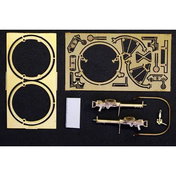 Plastikový model Miniworld 1/48 Lewis Mk II Twin Machine Gun On The Scarff Ring