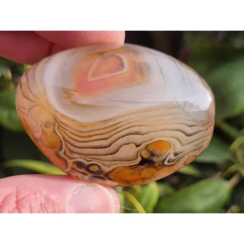 Přírodní kámen Sardonyx achát 68g