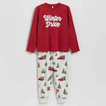 Dětská móda Reserved - Vánoční pyžamová souprava s&nbsp;potiskem - hnědá - 989HI-83X - 989HI-83X-U14
