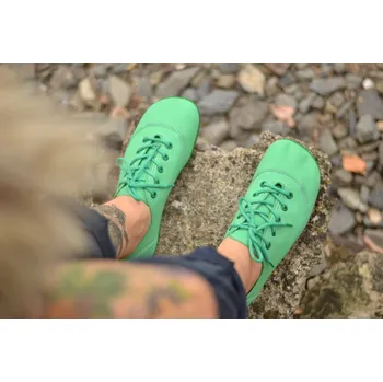 Dámské tenisky Esmeraldy Pětidírkové Velikost: 39 (25,5 cm)