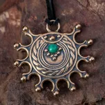 Drakkaria DEVANA, slovanský sluneční amulet, bronz, Malachit