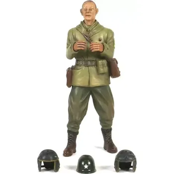 RC model tanku TORRO ELITE 1/16 stojící figurka kapitána A.Ross, ručně malovaný