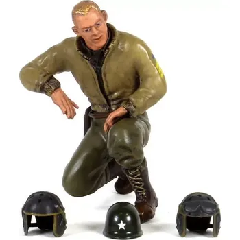 RC model tanku TORRO ELITE 1/16 klečící figurka seržanta B.Greena Keeling z 2 sv. války, ručně malovaná