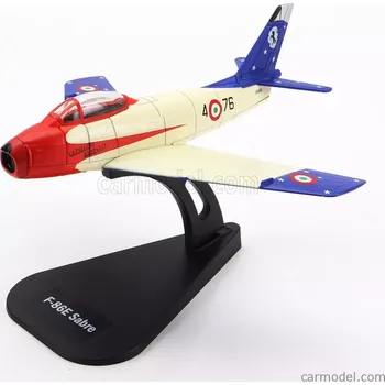 Plastikový model Italeri North american F-86e Sabre Military Airplane 1961 1:100 Cream Red Blue