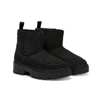 Dámská zimní obuv Sněhule Tommy Hilfiger Real Shearling Pullon FW0FW08997 Černá 39