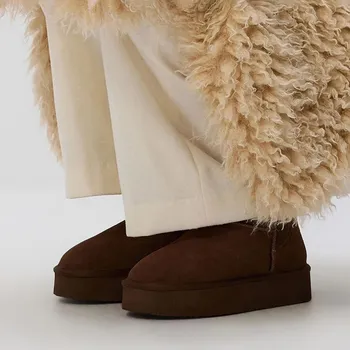 Dámský kabát Reserved - Semišové sněhule - tmavě hnědá - 356FF-89X - 356FF-89X-38