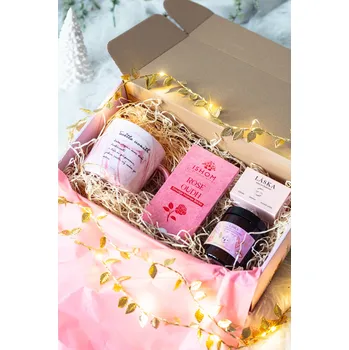 Dárkový potravinový koš YogaDay Vánoční dárkový box Láska