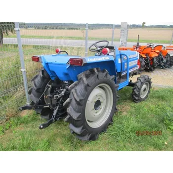 Zahradní traktor Malotraktor iseki TA 215 plně repasovaný 4WD 3 Malotraktor iseki TA 215 plně repasovaný 4WD 3