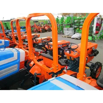Zahradní traktor Malotraktor Kubota B6001 plně repasovaný s rámem Malotraktor Kubota B6001 plně repasovaný s rámem