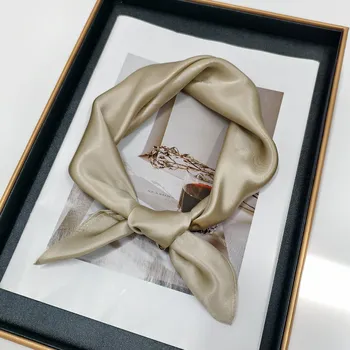 Šátek Hedvábný šátek béžový 53x53 cm v dárkovém balení, HEDVÁBNÝ SVĚT